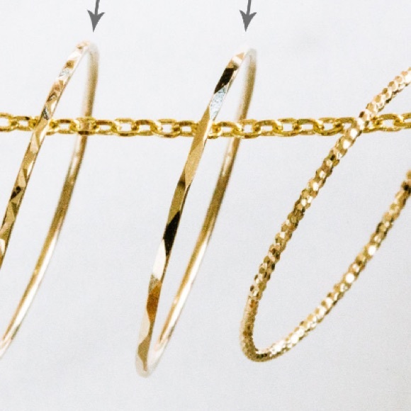 14k Hammered Band - Picture 6 of 6